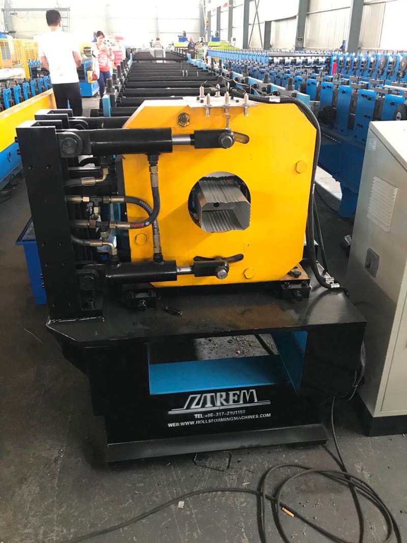 中拓全自動建筑排水系統落水管成型機