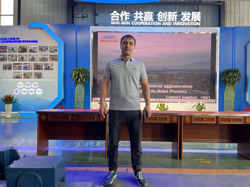 熱烈歡迎哈薩克斯坦國外客戶來訪中拓冷彎，共創(chuàng)輝煌新篇章