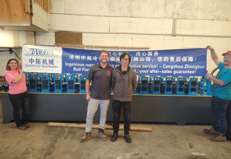 滄州中拓再創佳績彩鋼瓦滴水檐設備在美國佛羅里達成功投產運行穩定