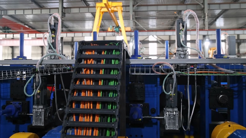 全自動(dòng) CZ 型鋼一體機(jī)：開啟智能生產(chǎn)新模式