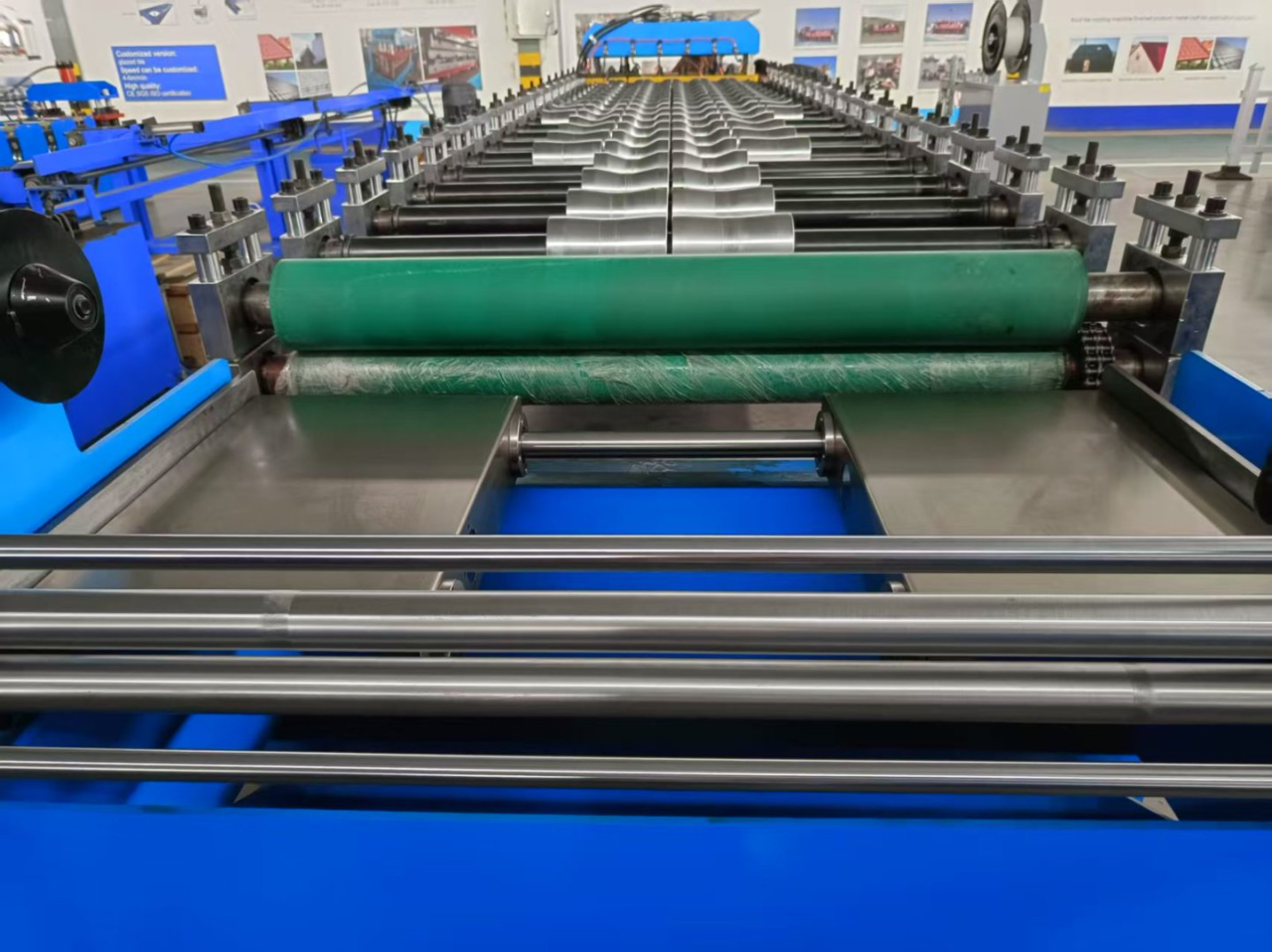 中拓琉璃瓦機(jī)：令人震驚的制瓦器械