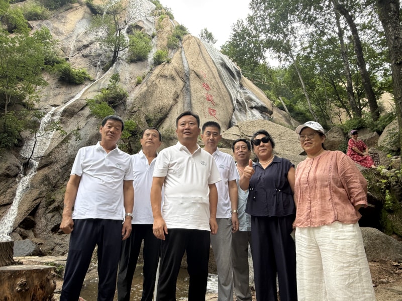 中拓團建兩日游：峽谷漂流，天空之眼、奇石谷環(huán)山湖——歡聚時刻解鎖多樣歡樂與團隊溫情